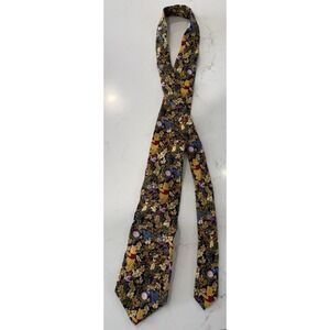 The DISNEY Store Winnie The Pooh Character Men's Tie Sz 57" x 3.5"  Classic Silk